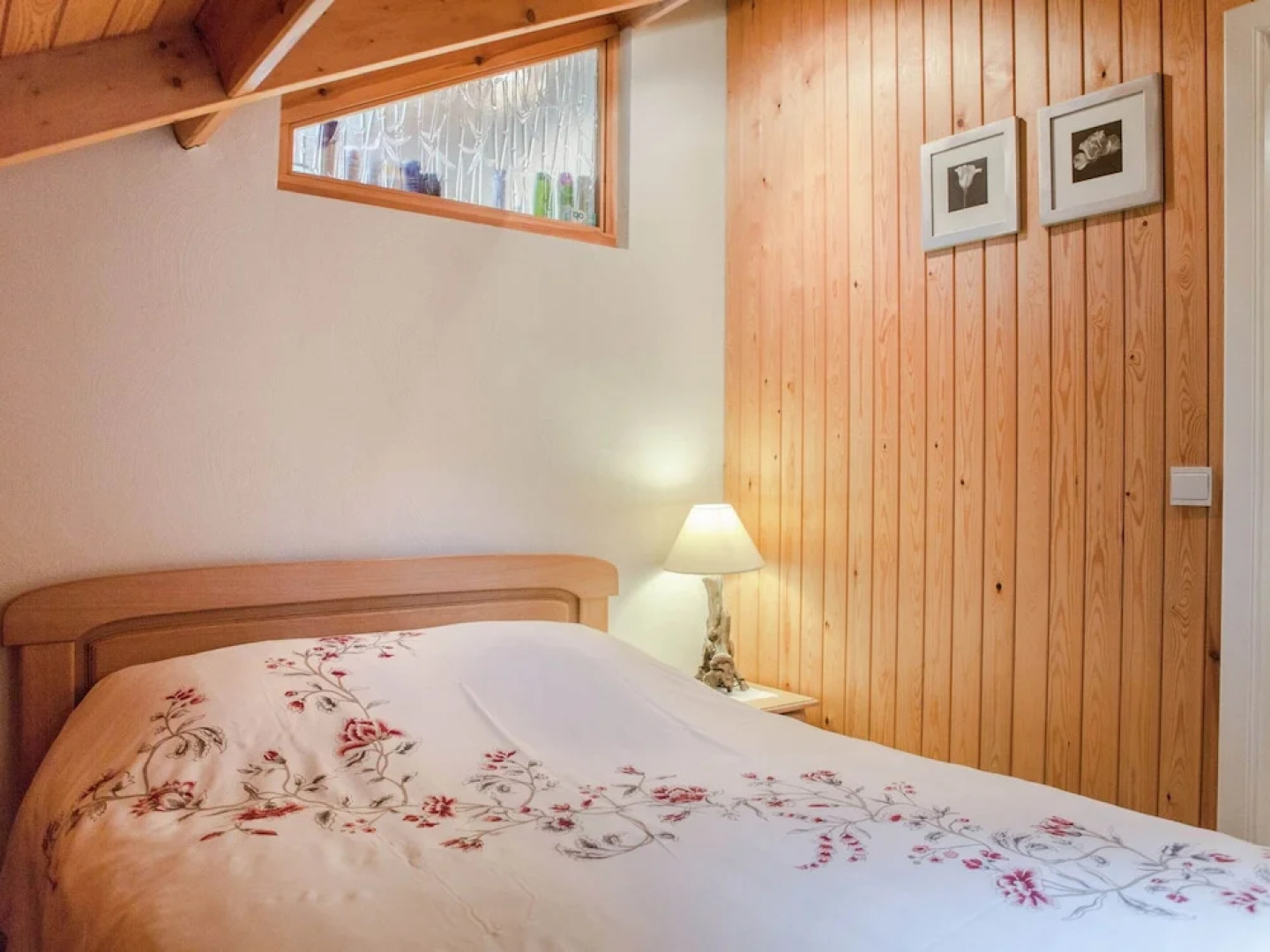 Luxurious Chalet in Oud-turnhout With Large Garden