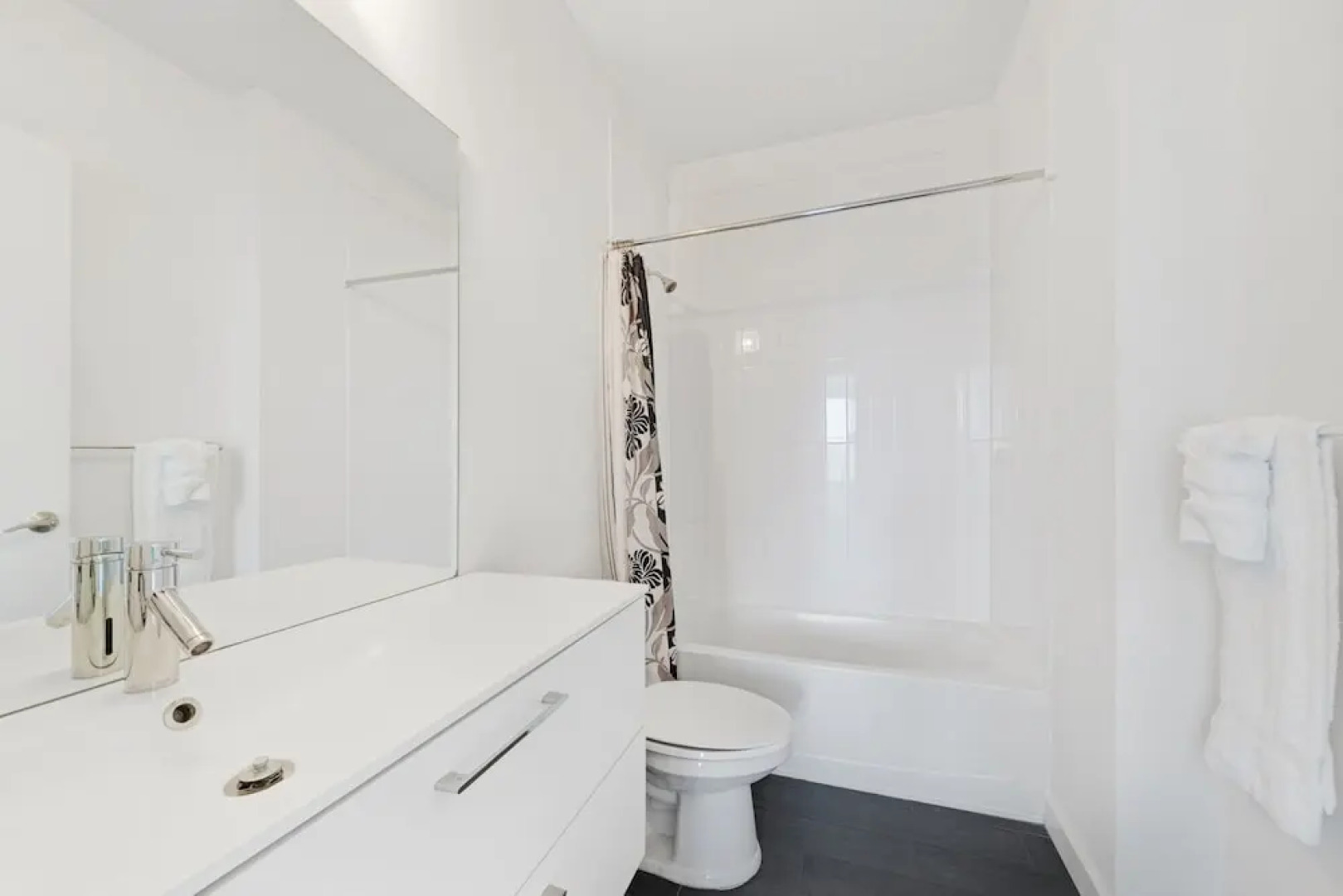 Global Luxury Suites at Downtown Stamford