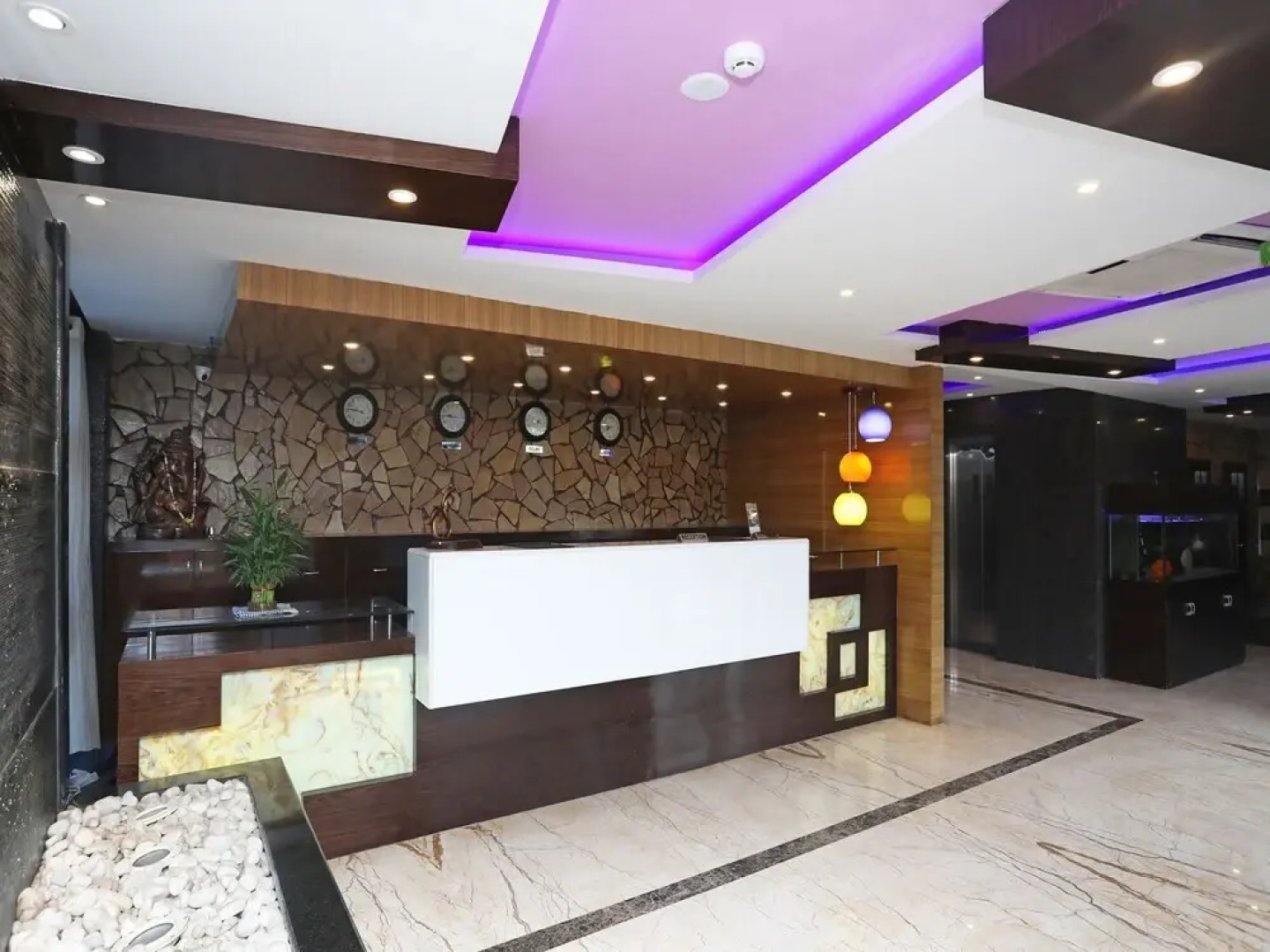 The Dolphin Palace By OYO Rooms