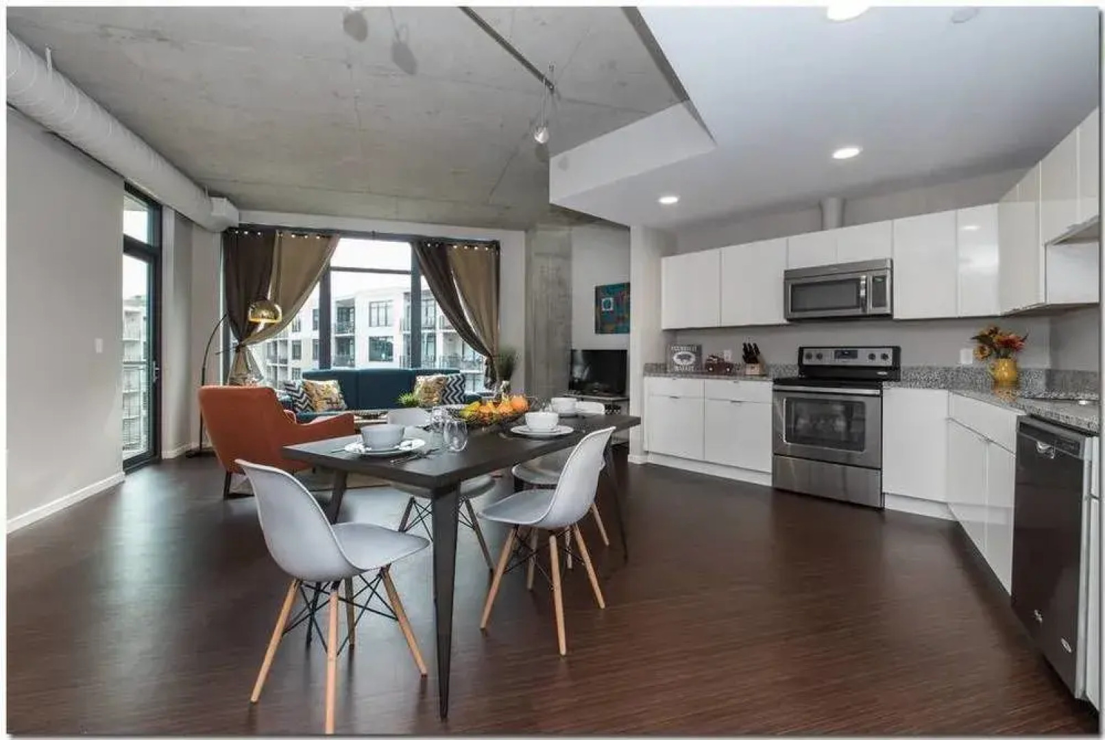 Prime East Bank Corporate Rentals