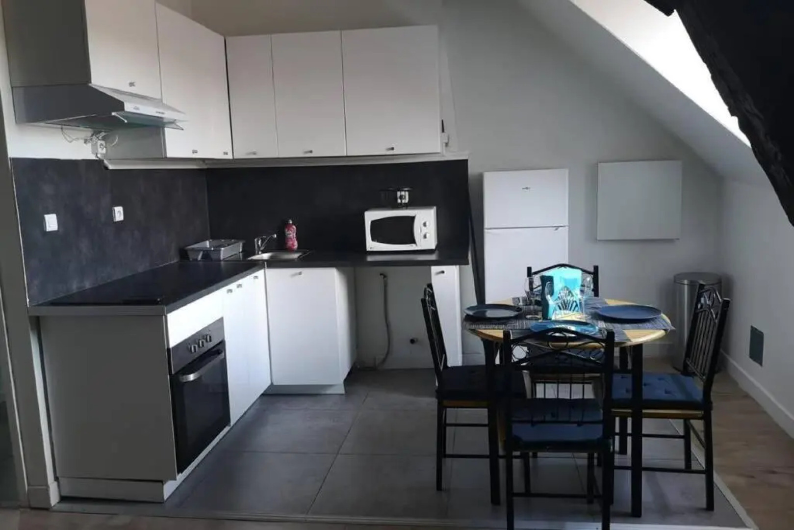 joli studio à Corbeil Essonnes