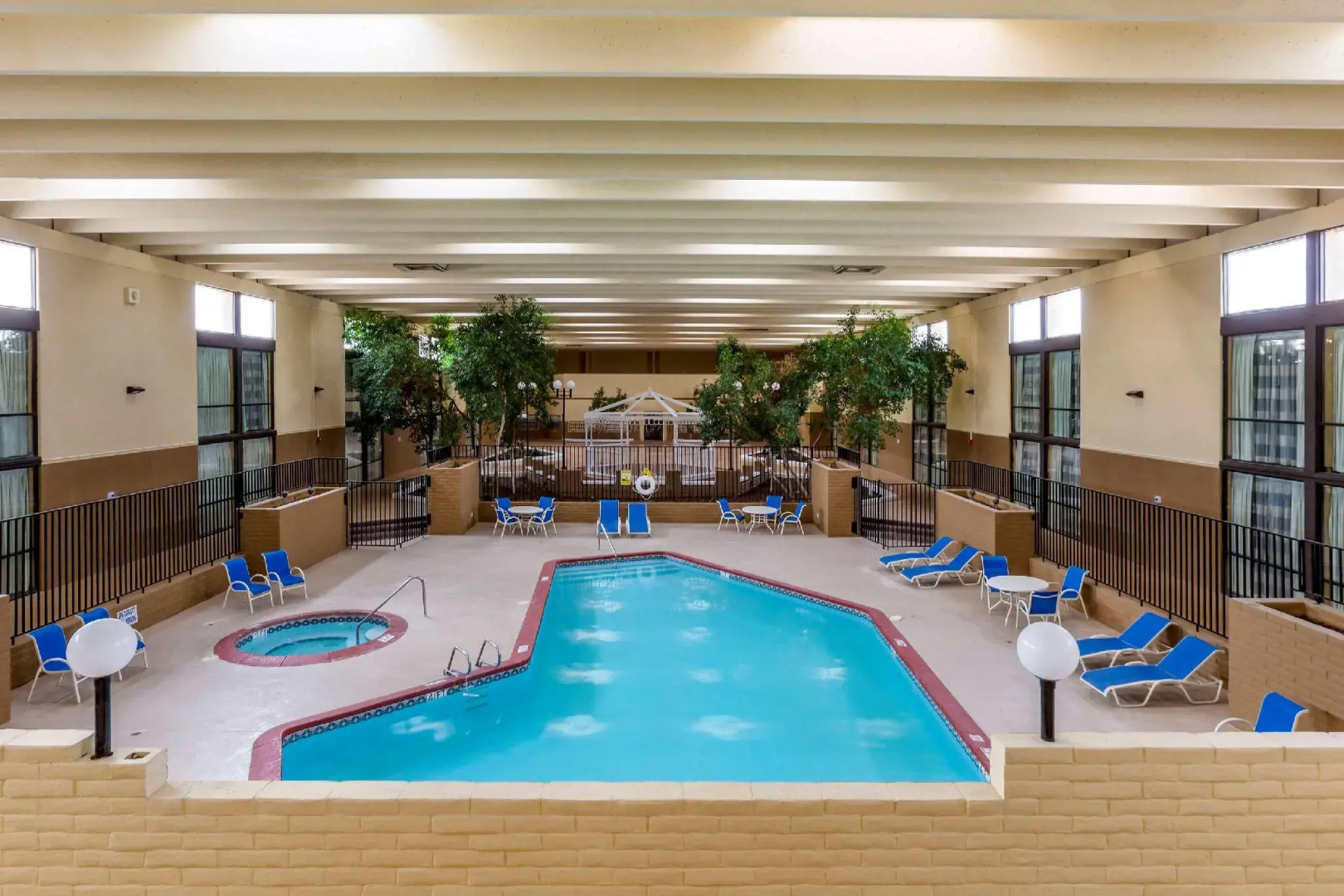 Clarion Inn & Suites Roswell