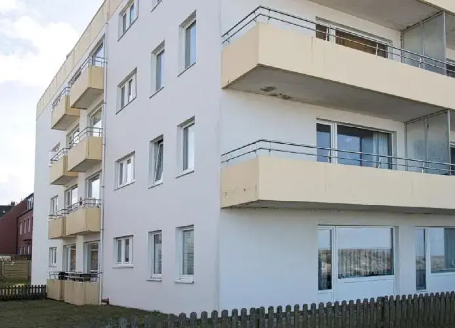 Strand-Zeit - ein Steinwurf zum Meer