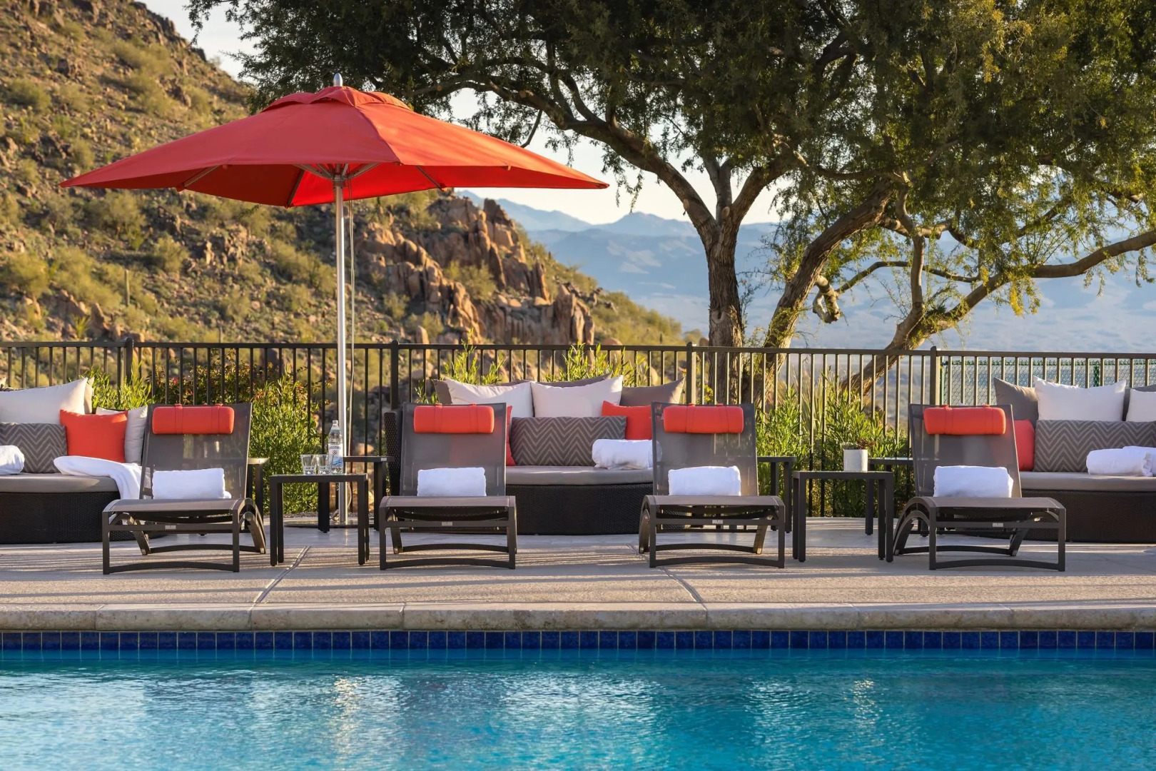 Отель ADERO Scottsdale Resort, Autograph Collection