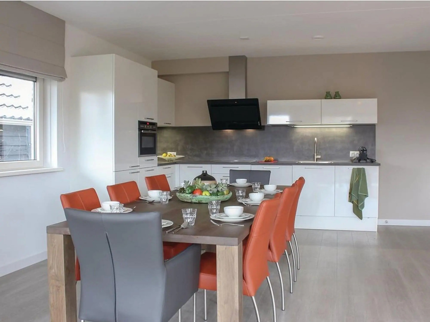 Wellness villa with sauna, at a holiday park on the water in Friesland