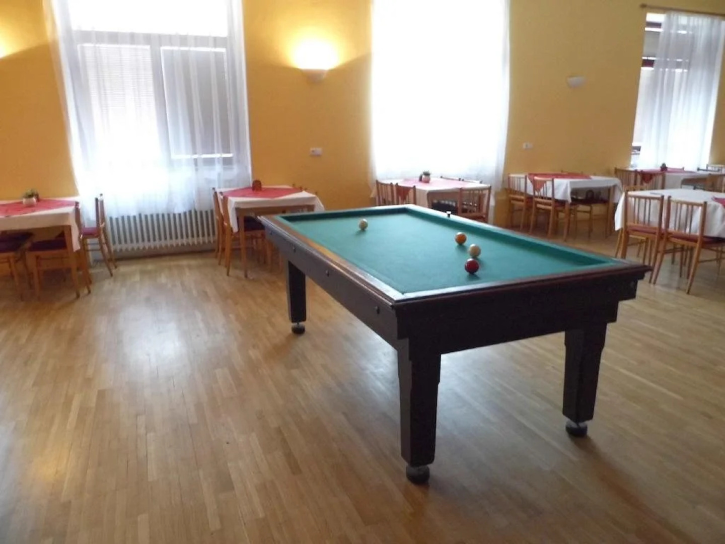 Restaurace a Penzion Praha