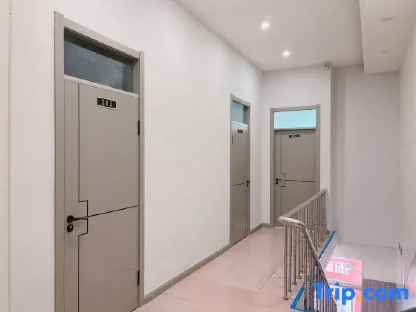 Meteor Esports Hotel (Pedestrian Street Store)