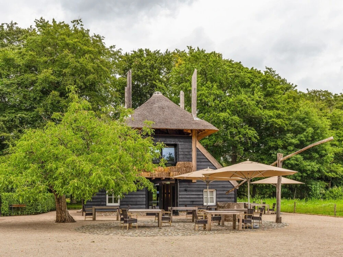 Attractively Renovated Farmhouse From Around 1700