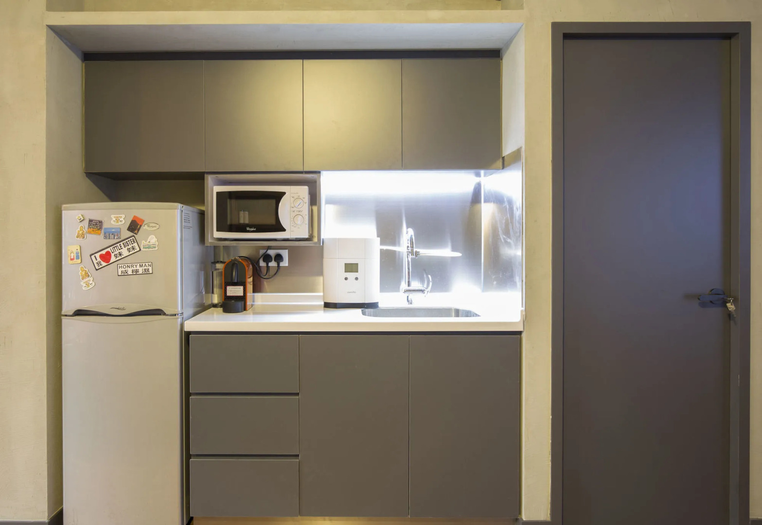 Check Inn HK - Hostel