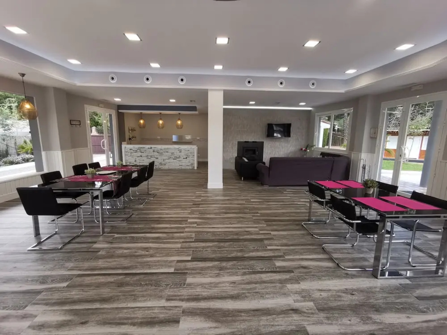 Casa Orilla el Lago by JITKey