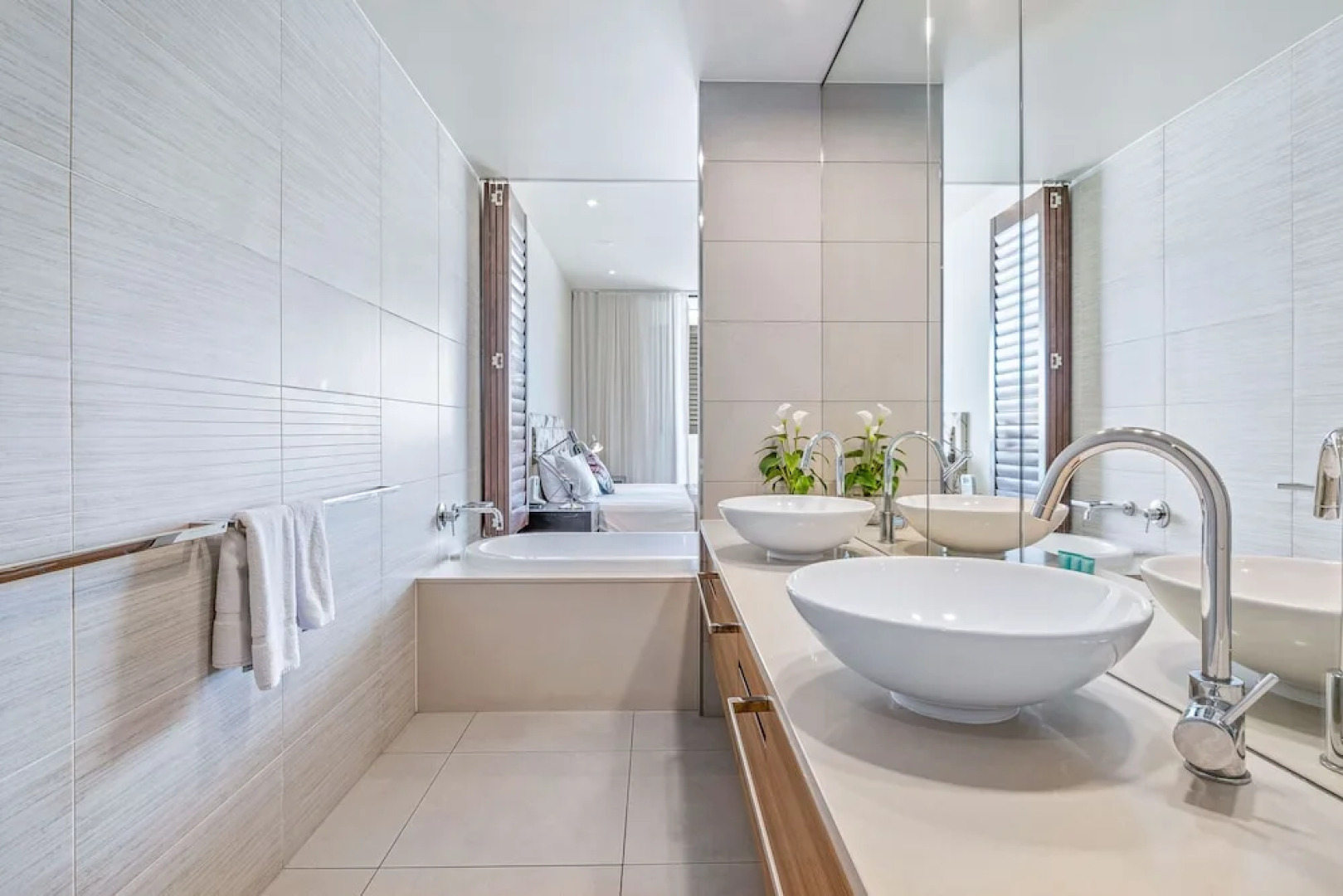 86 Whisper Bay Resort