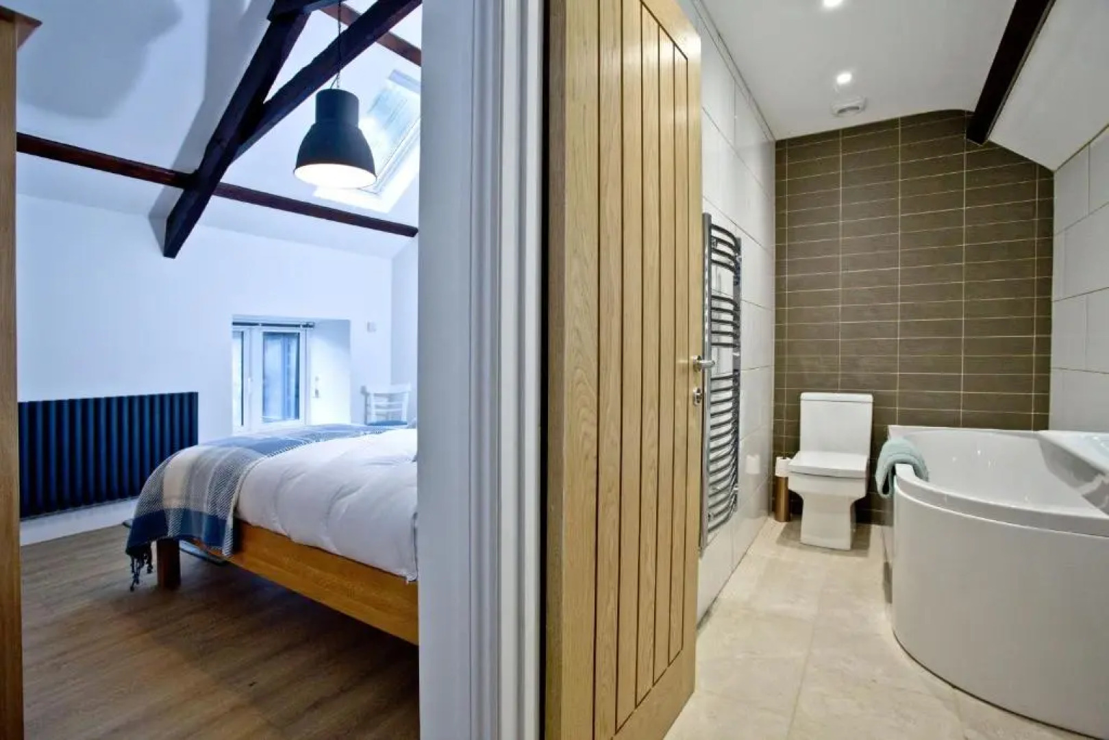 The Barn, 21 At The Beach, Torcross