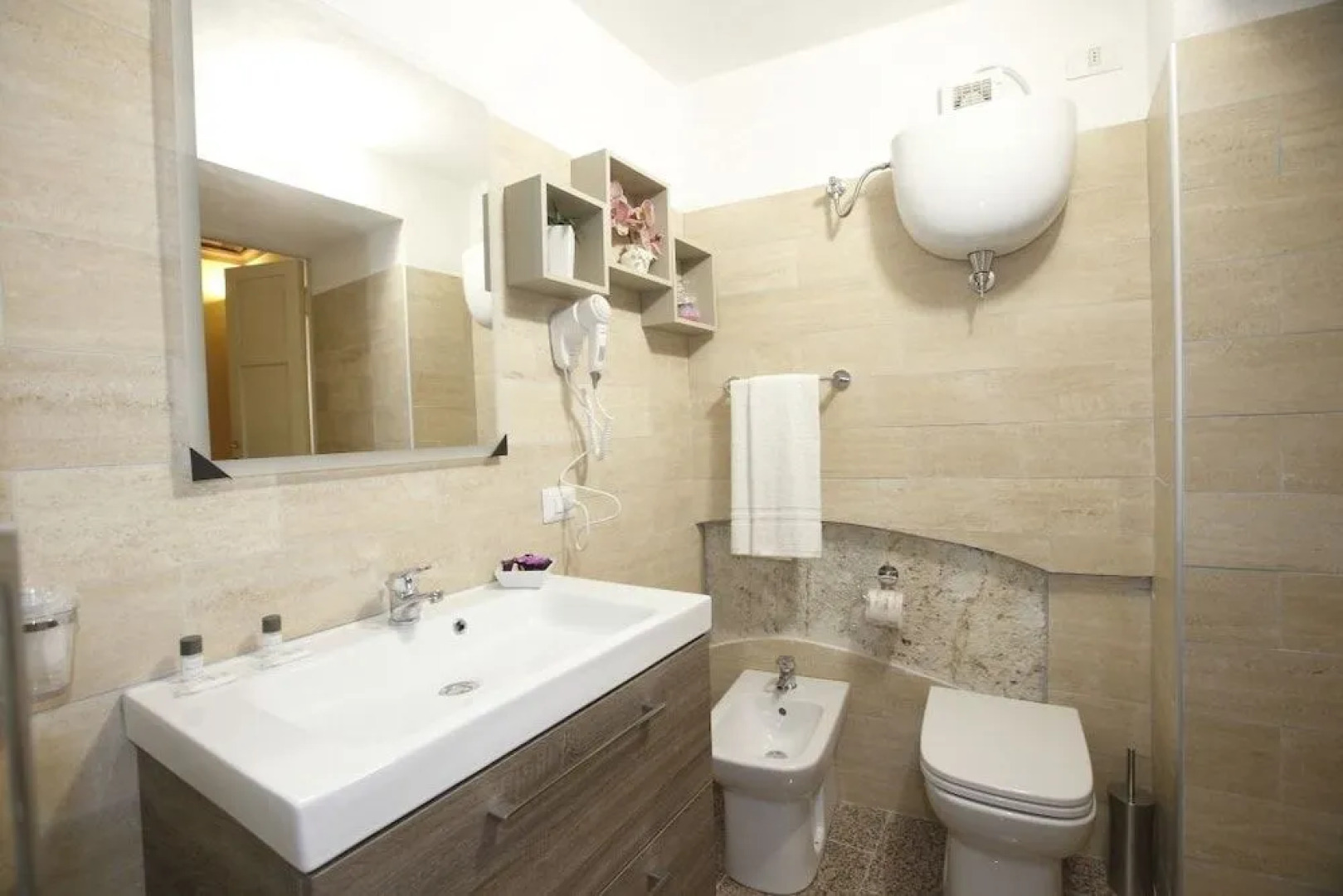 Residenza Depoca Montanini