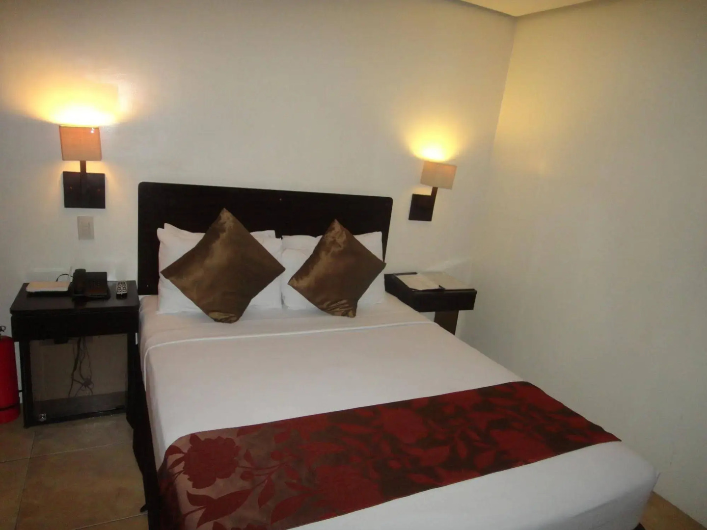 Premiere Citi Suites