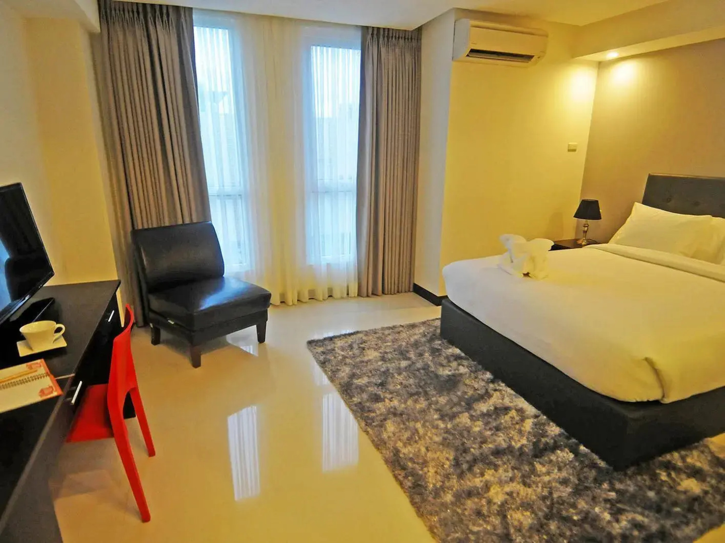 Upperhouse Hotel Formerly Pacifico Boutique by Hiverooms