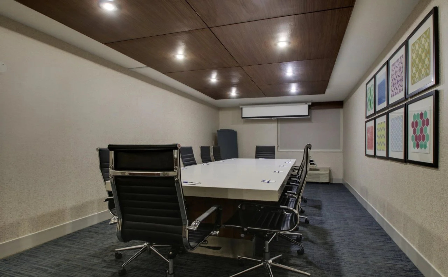 Holiday Inn Express & Suites Wapakoneta by IHG