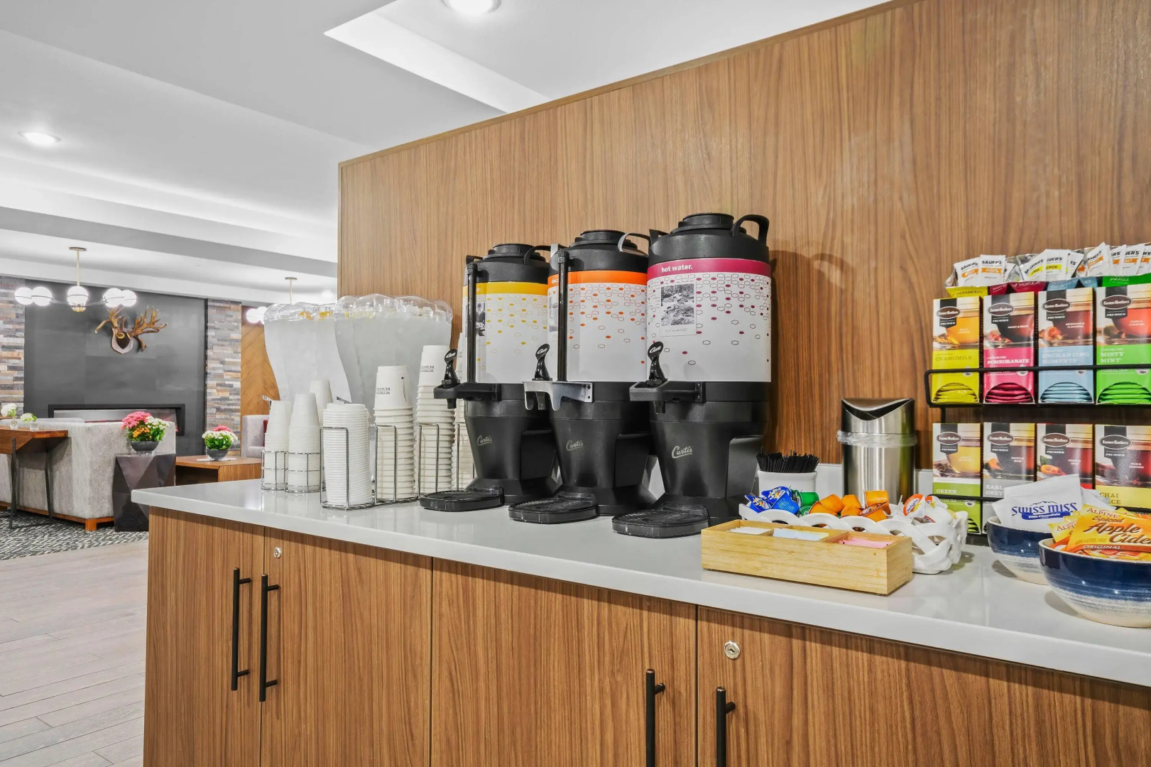 AmericInn by Wyndham International Falls