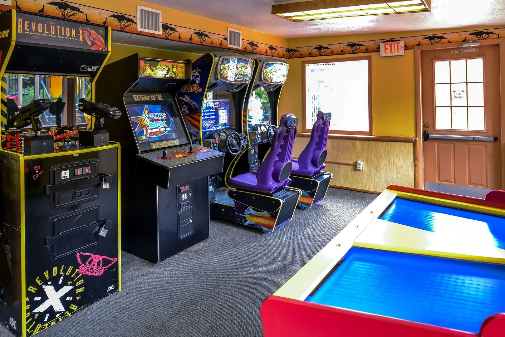 Parkway International Resort