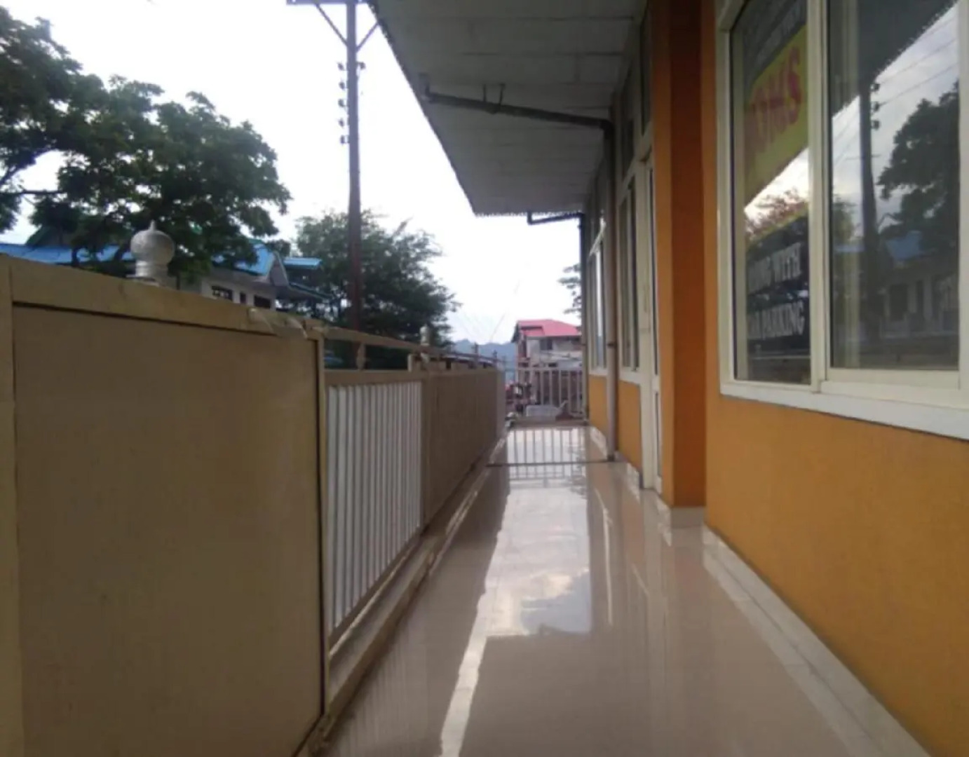 Yellowoaks Guest House by stayapart