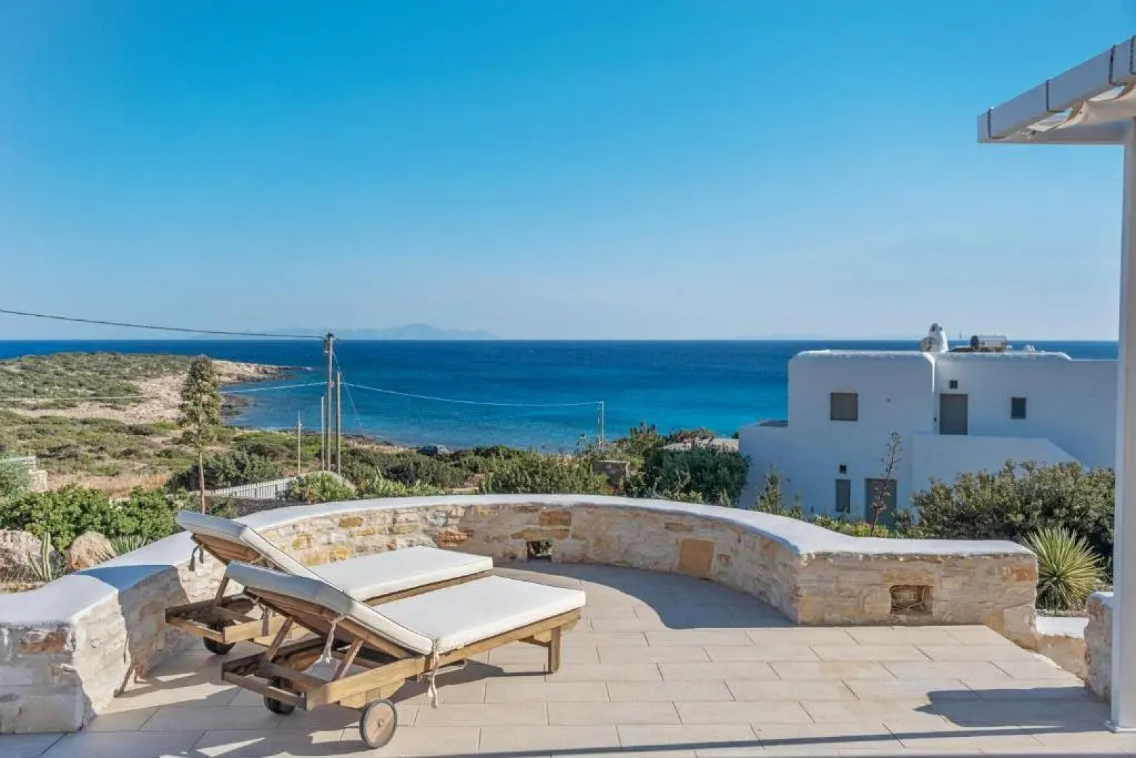 Scenic Seaview villa at Faragas