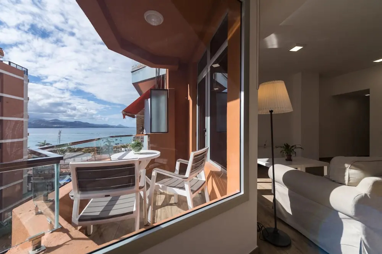 Seafront Apartment Las Canteras Beach