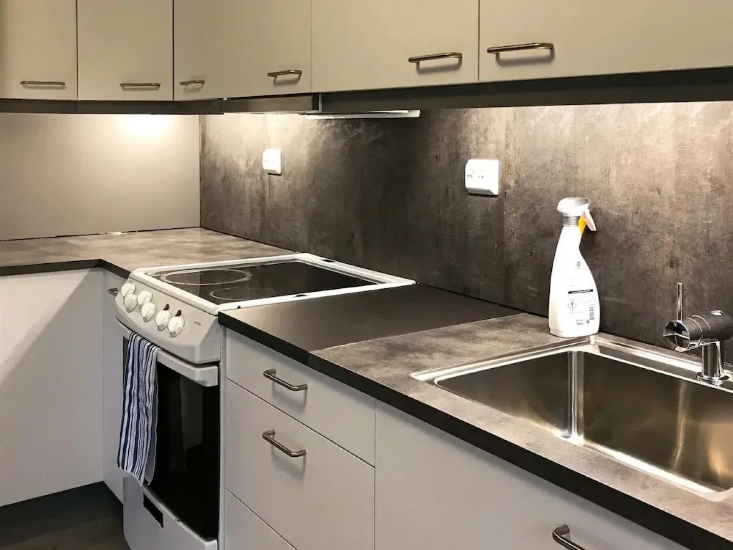 27 Person Holiday Home in Dyrdal-by Traum