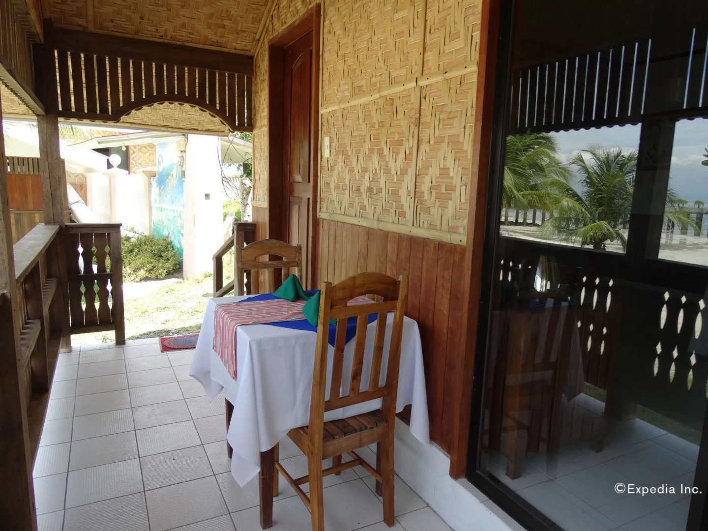 Hof Gorei Beach Resort