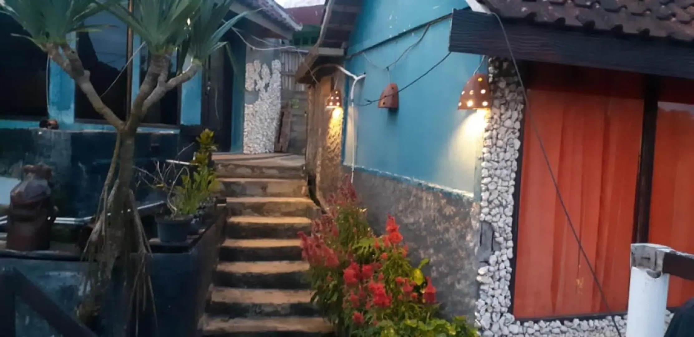 Penginapan BoB Home by ZUZU