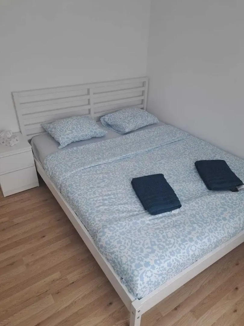 VK - VBD - Zurich Airport - Homestay - Villa Bassersdorf