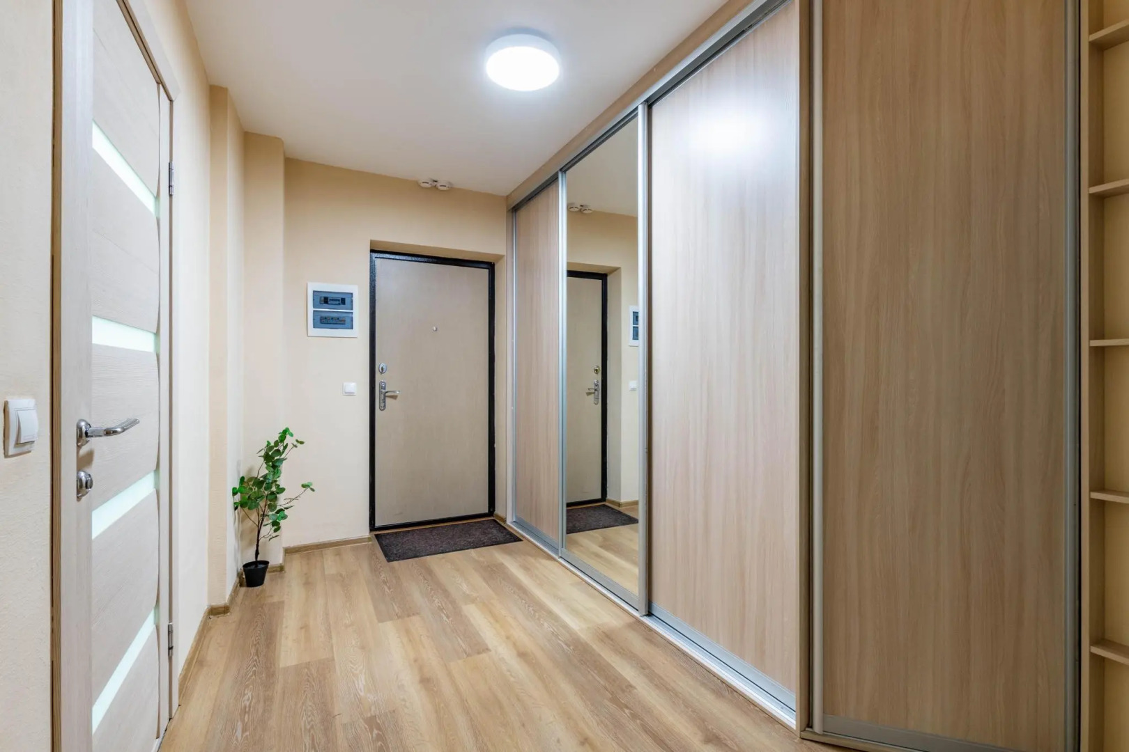 Дрим Хаус на пер. Трамвайный, д. 2к3