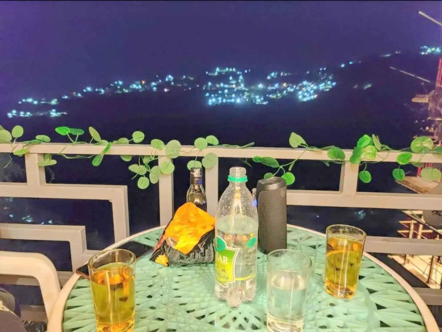 Lord Krishna Boutique Stay