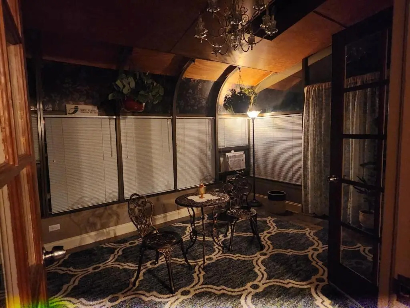 Downen House Bed & Breakfast