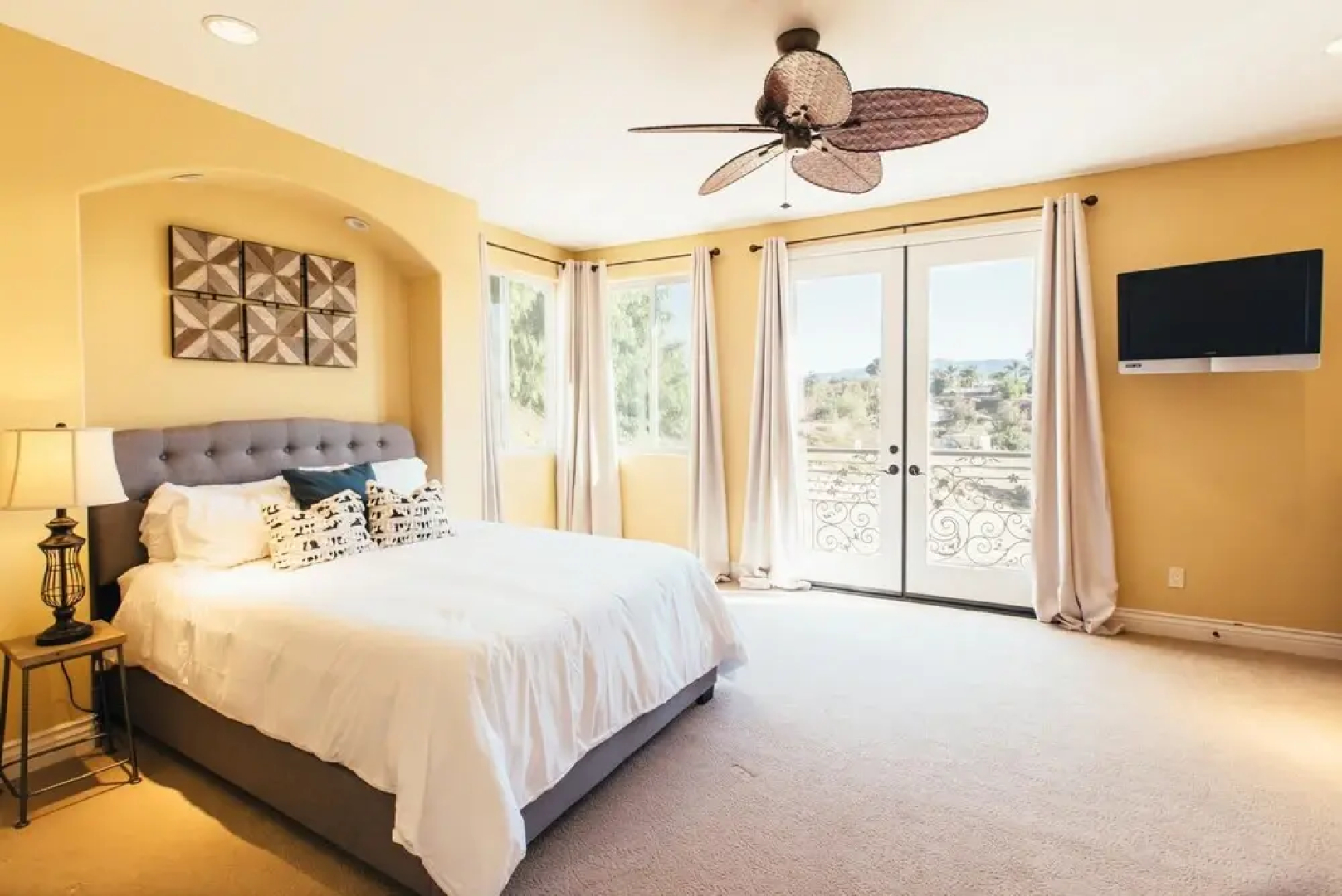 Via Del Sur By Avantstay Spanish Villa W Views Walk To Wineries