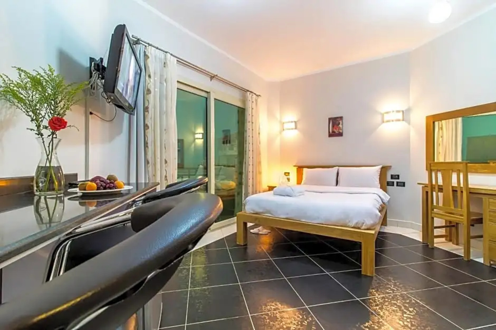 Royal Beach Serviced Apartments