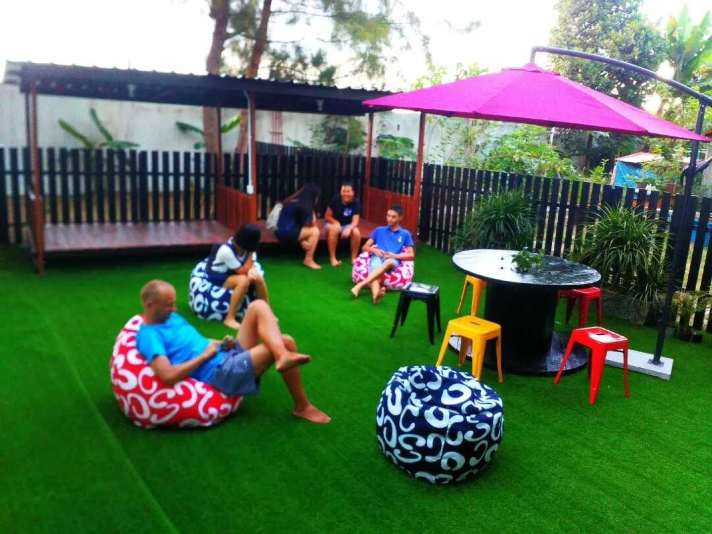 Suite 18 Boutique Hotel - Hostel