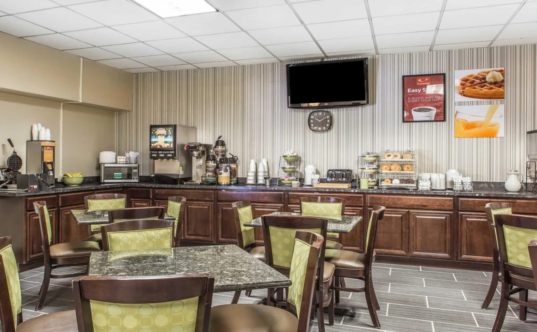 Studio 6 Suites Clarion, PA