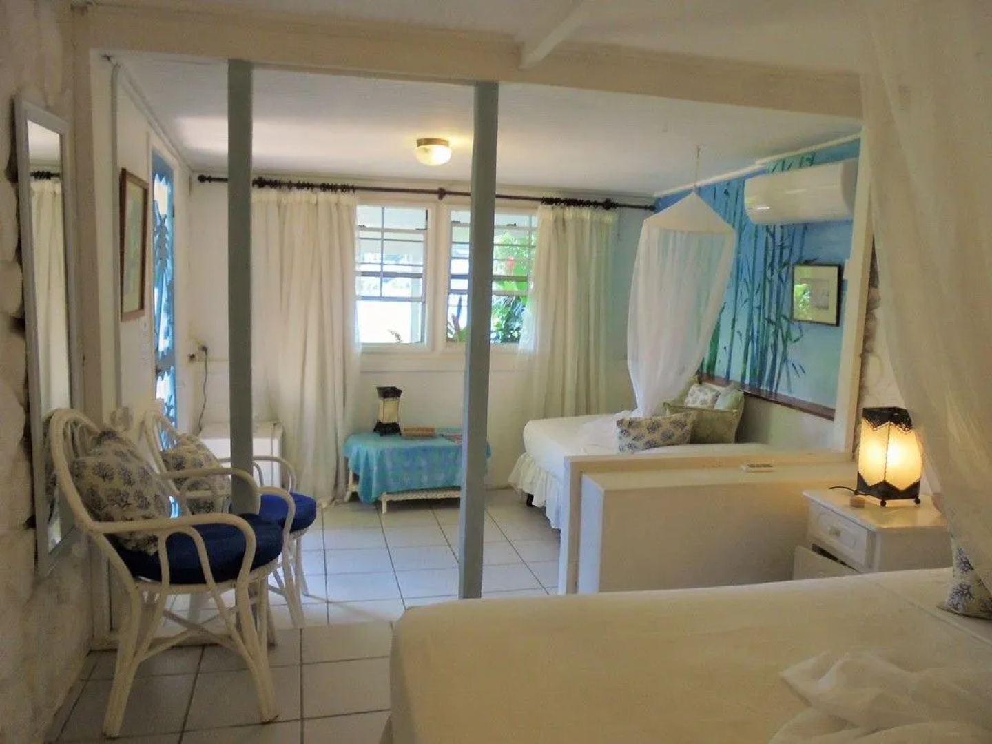 Mango Beach Inn