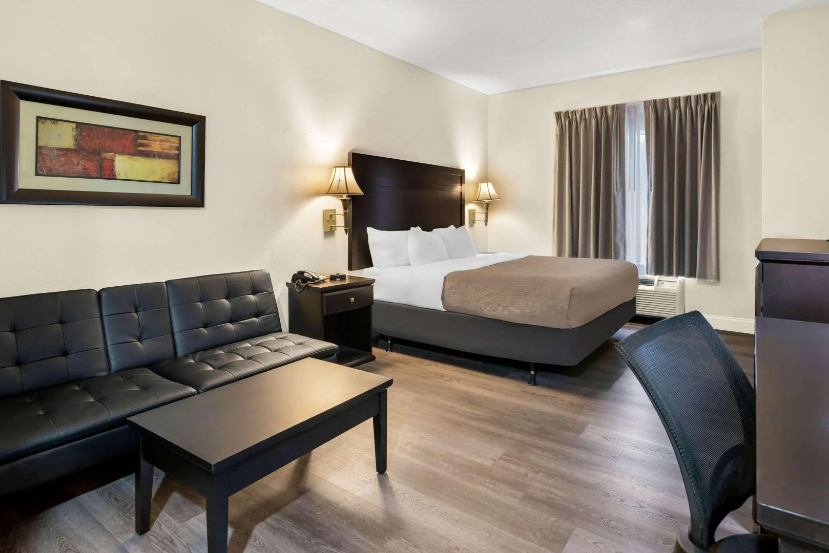 Quality Inn & Suites Lafayette