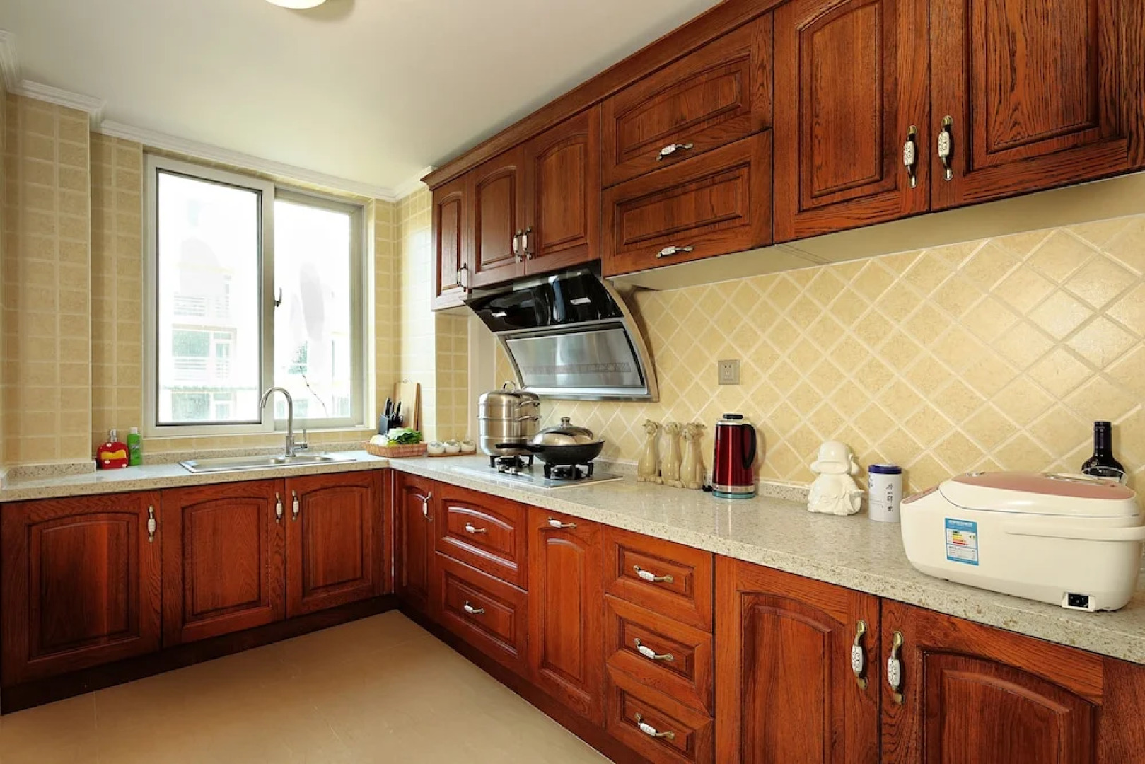 Qingdao Oceanside Hotel & Resort