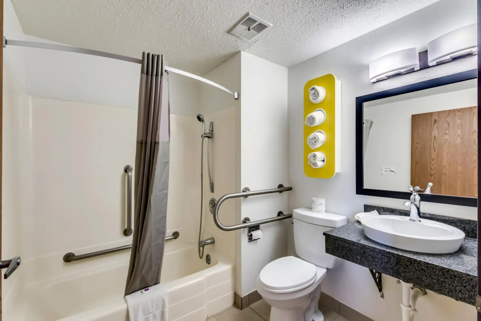 Motel 6 Albert Lea, MN