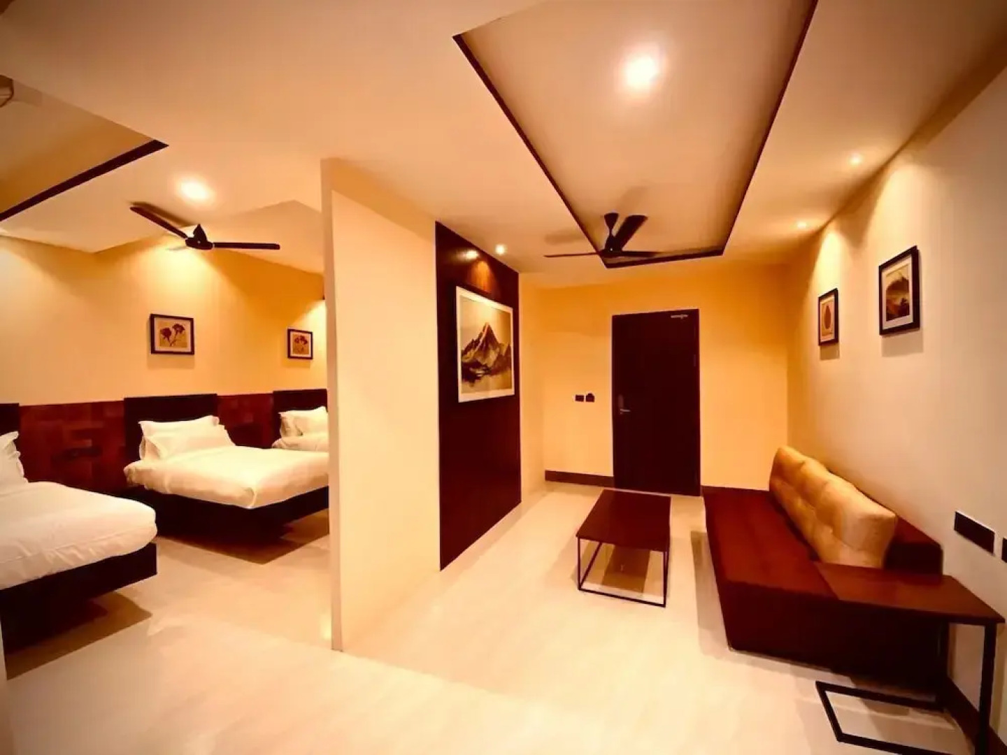 La Grande Suite & Banquet Hall