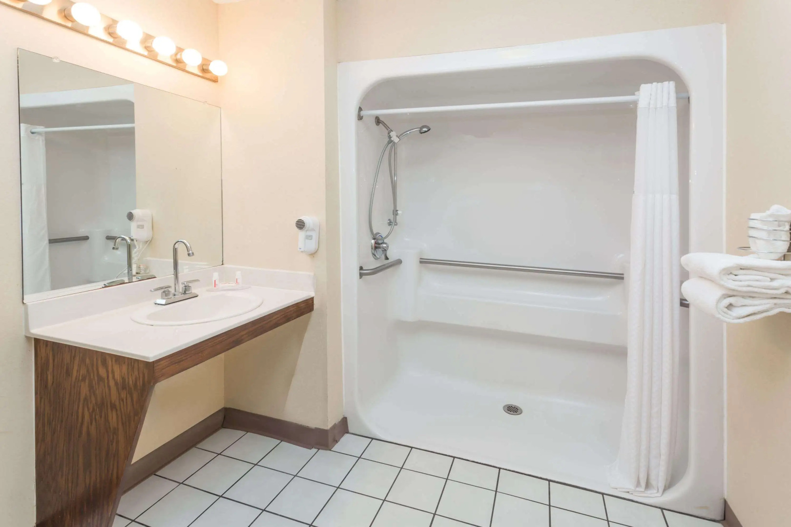 Baymont by Wyndham Valdosta at Valdosta Mall