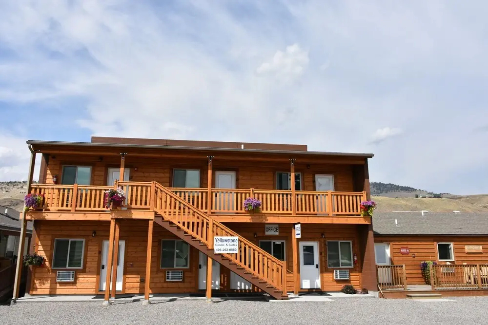 Yellowstone Condo Suites