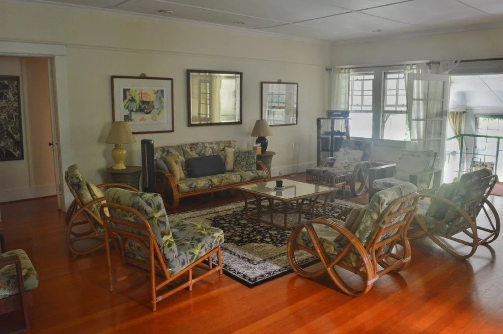 Banyan Tree Bed And Breakfast Retreat