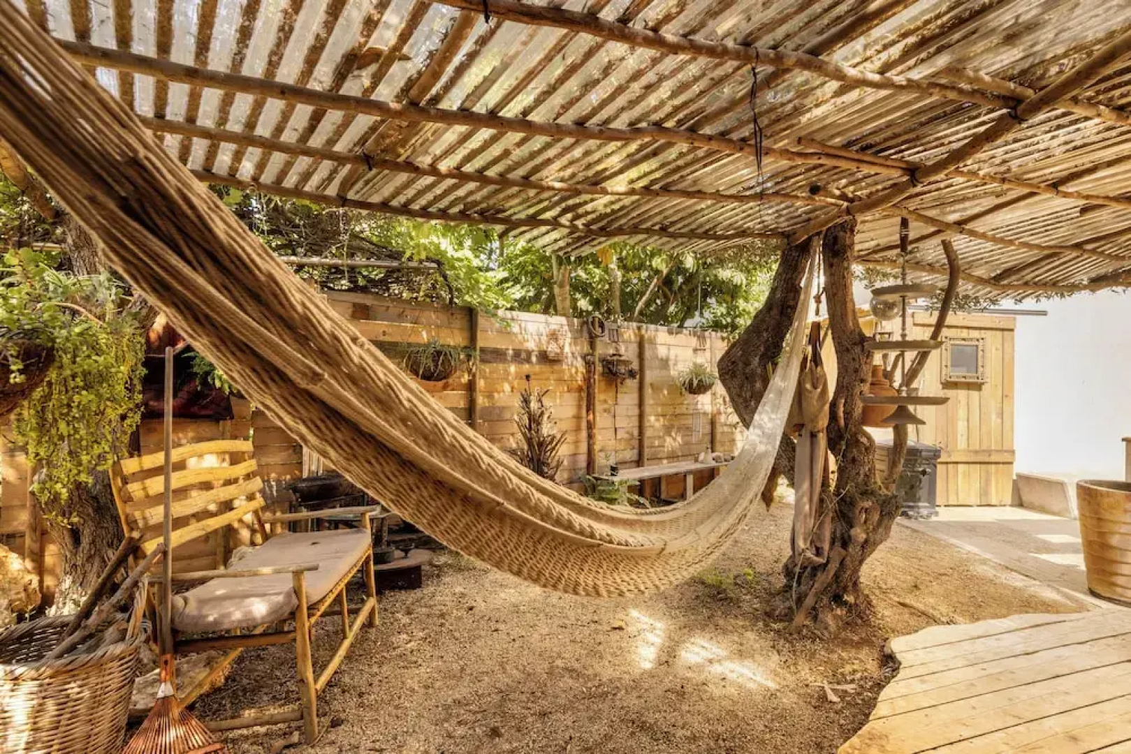 Sultan's Tent at Caesarea by Sea N' Rent
