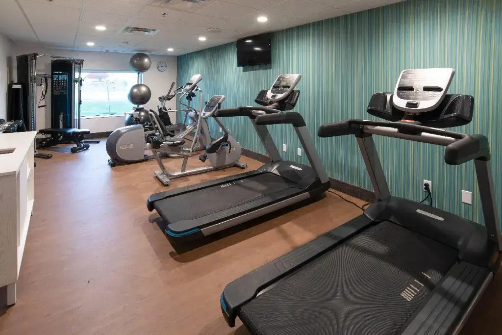 Holiday Inn Express & Suites North Battleford by IHG