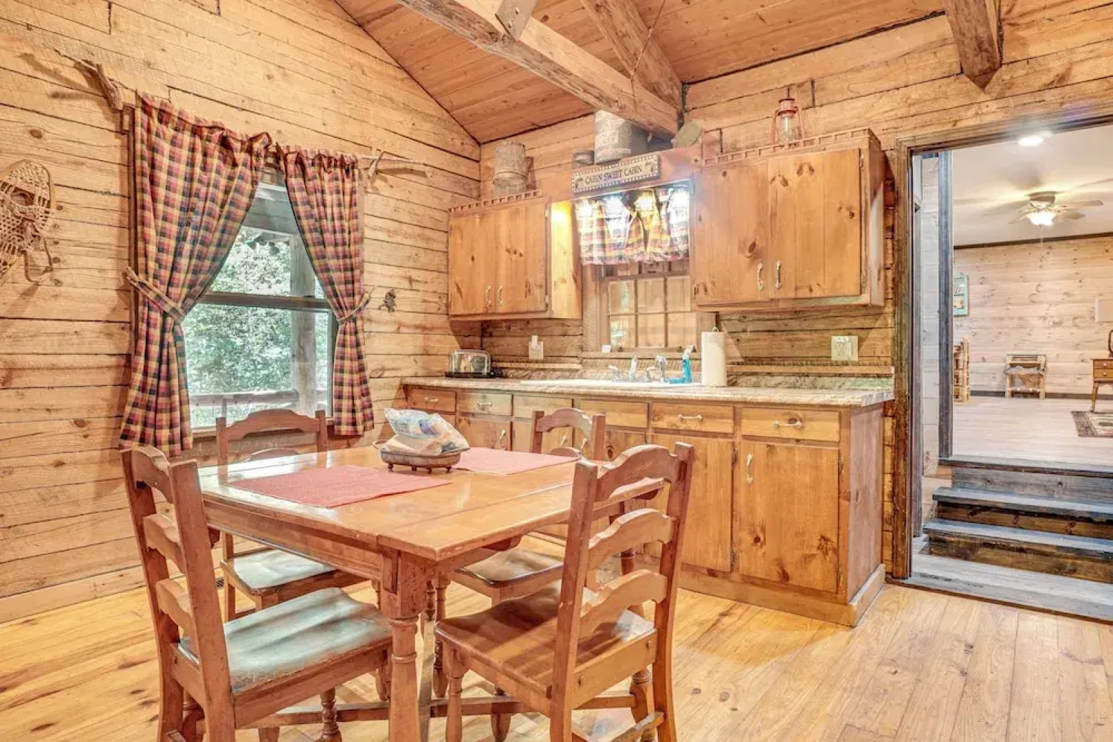 North Georgia Mtn Escape w/ Hot Tub & Games!