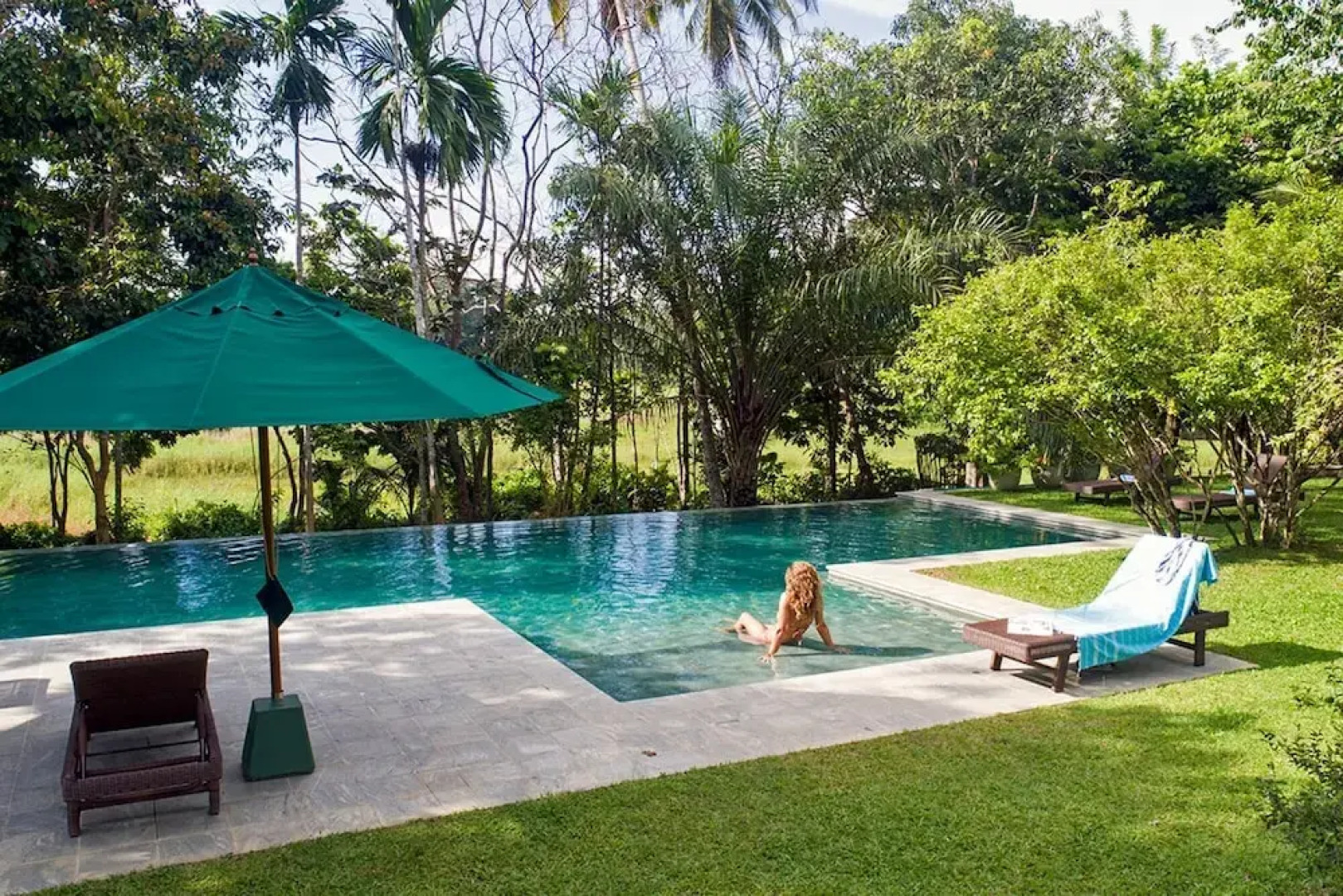 Family House With Large Garden In A Peaceful Setting