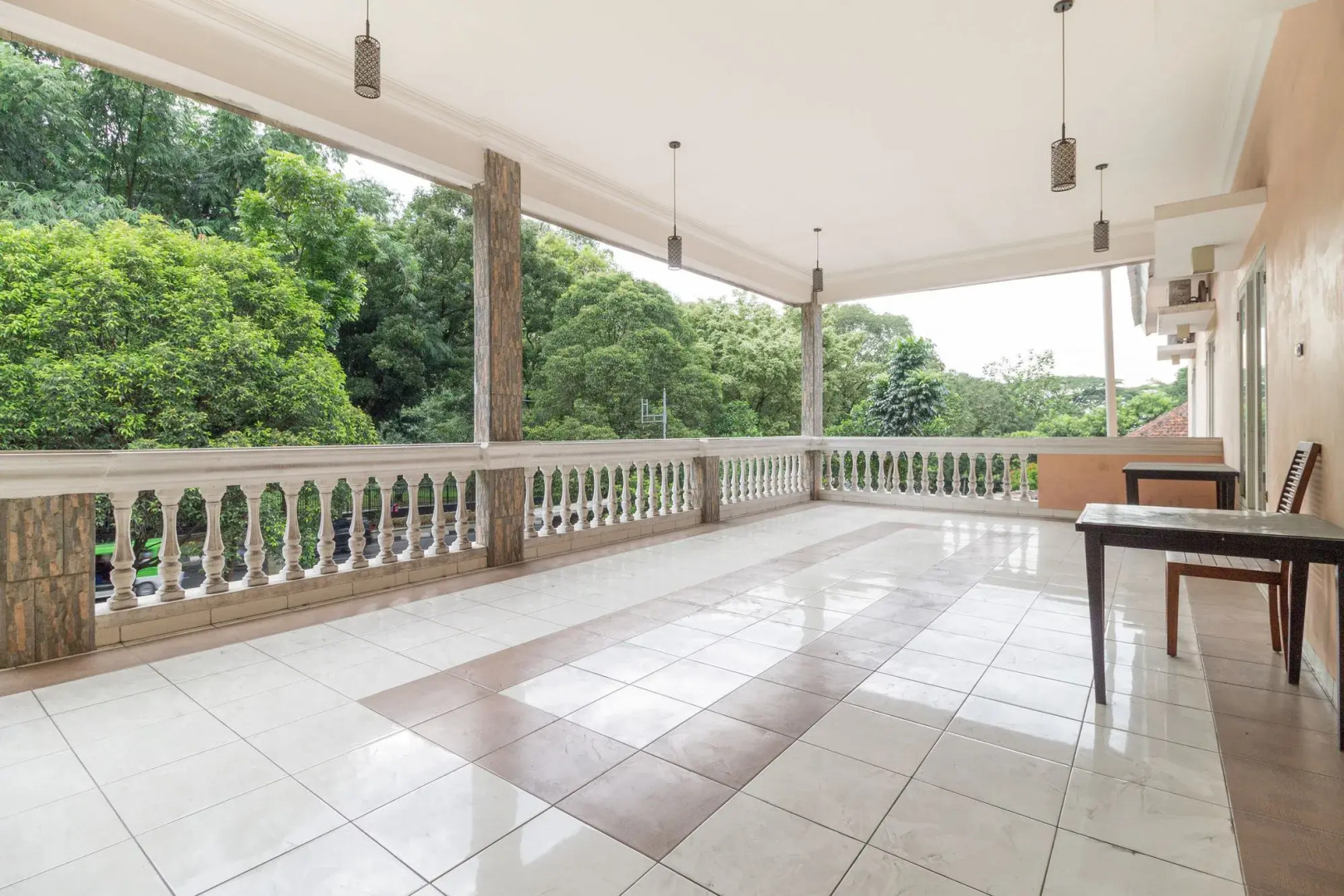 RedDoorz near Kebun Raya Bogor