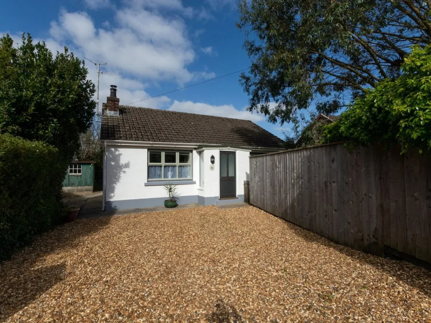 Modern Holiday Home in Saundersfoot With Garden